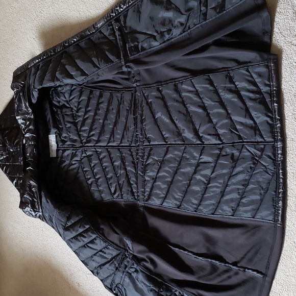 Women's Black Puffer Parka Jacket, Size: L - Picture 3 of 9